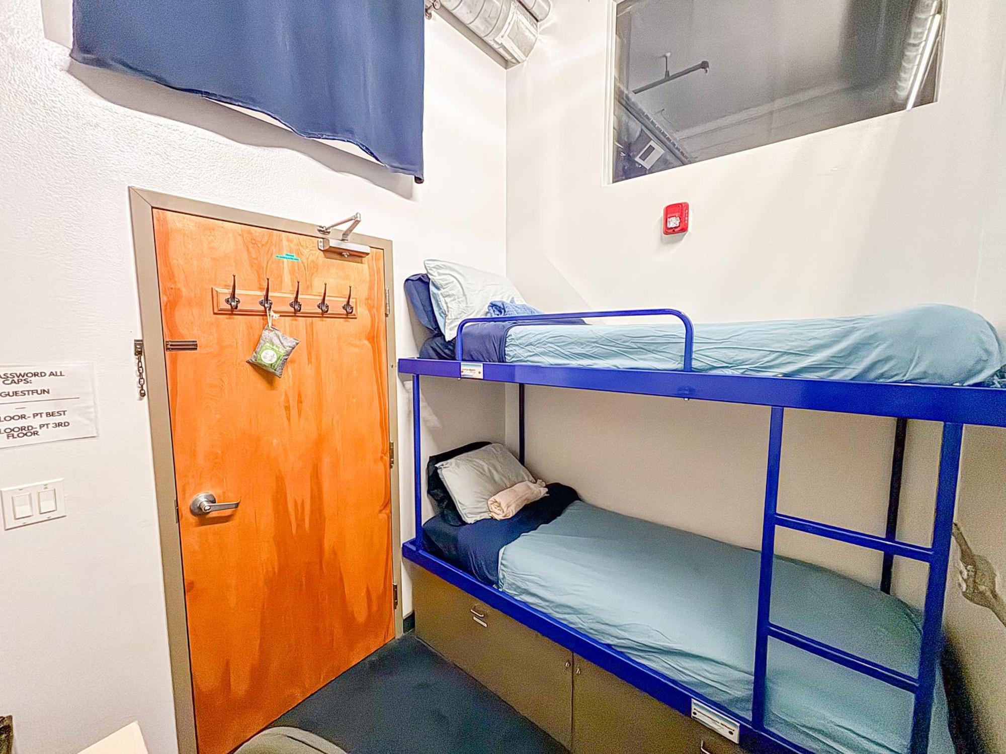 Ith San Francisco Pacific Tradewinds Backpacker Hostel Exterior foto